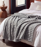 Pluffi Fleece Blanket