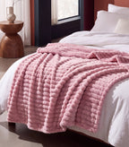 Pluffi Fleece Blanket