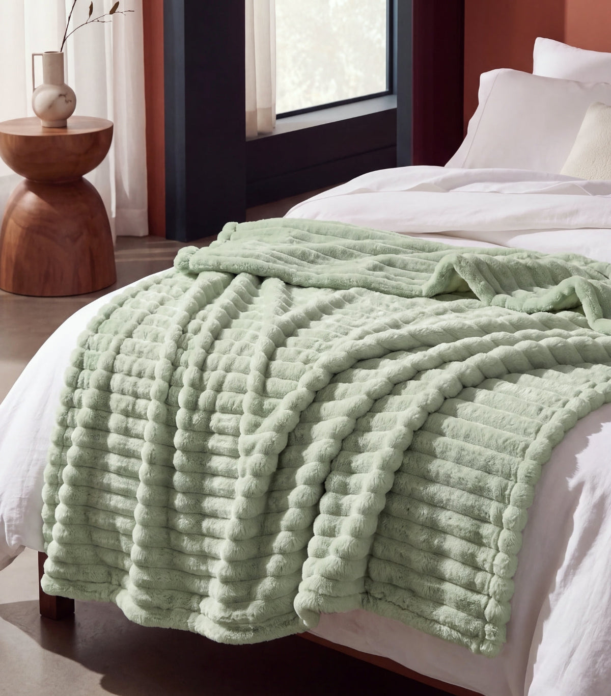 Pluffi Fleece Blanket
