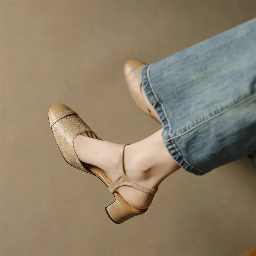 Neiro Genuine Leather Pumps